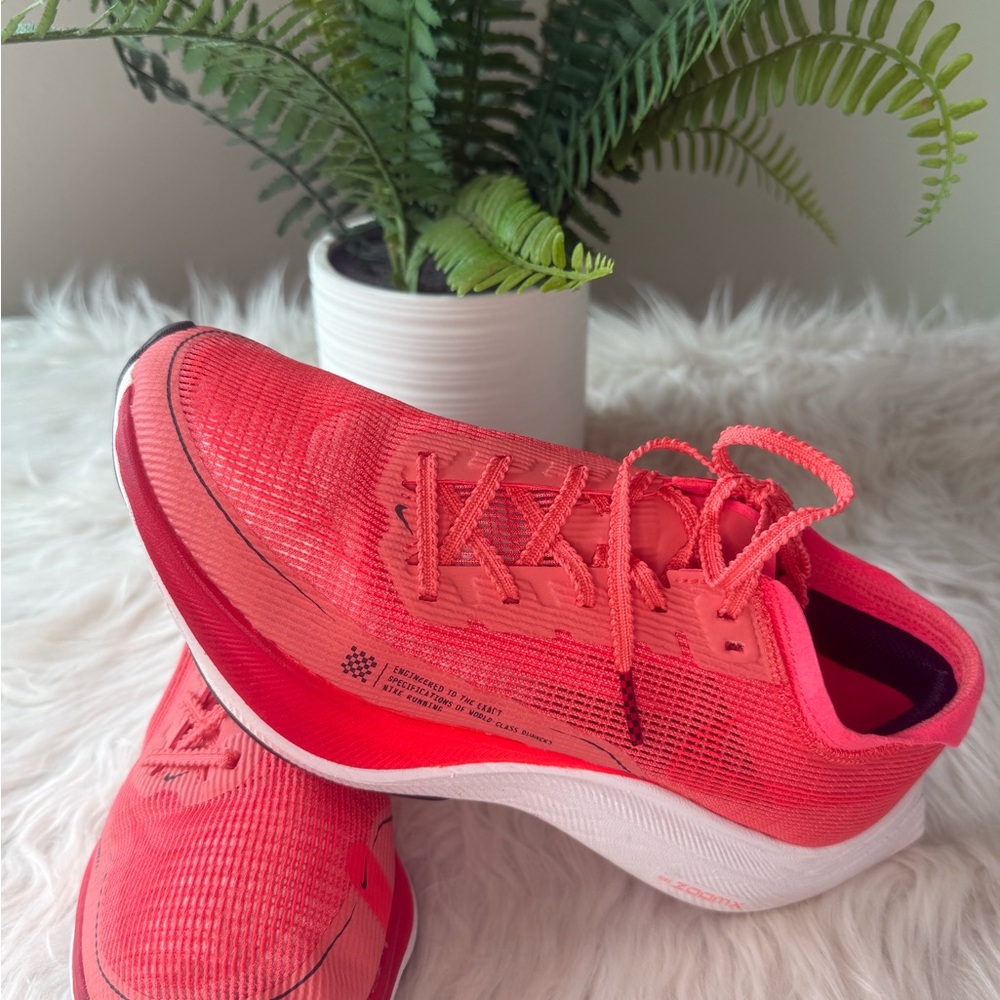 Nike Women's Coral Athletic Shoes